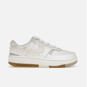 Nike Gamma Force Women